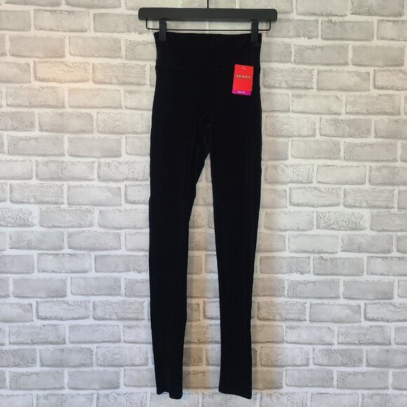 SPANX Pants - Spanx Black Velvet Legging Size XS NWT $98